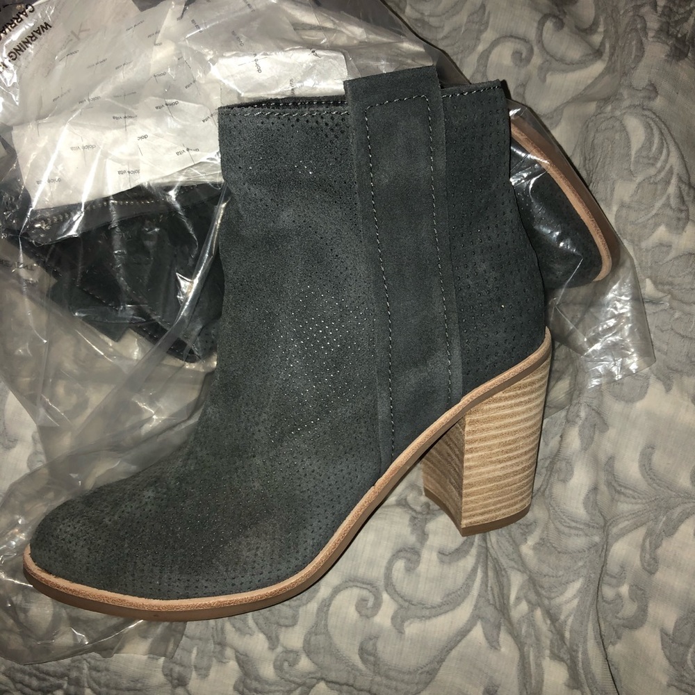 Dolce vita heeled boots